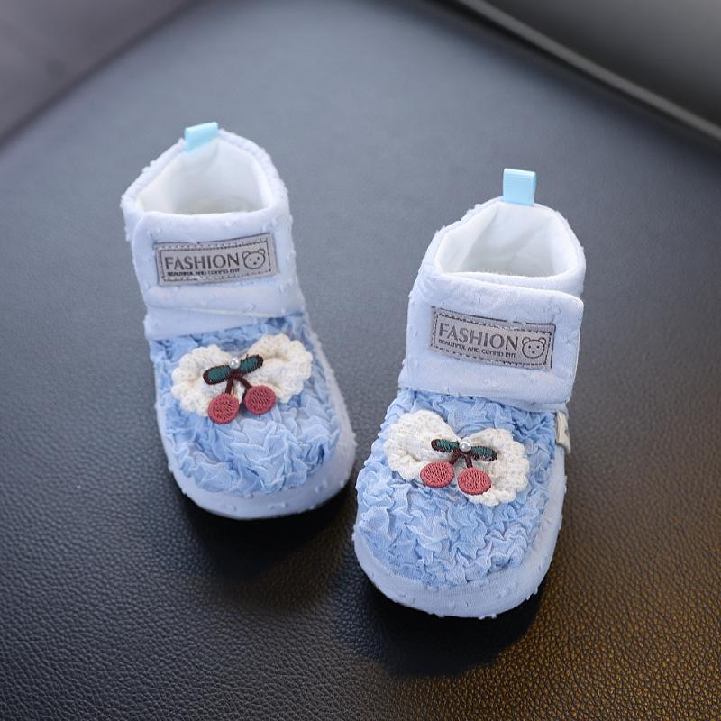 Schmale, weichsohlige, rutschfeste Schuhe für Mädchen, zart und leicht