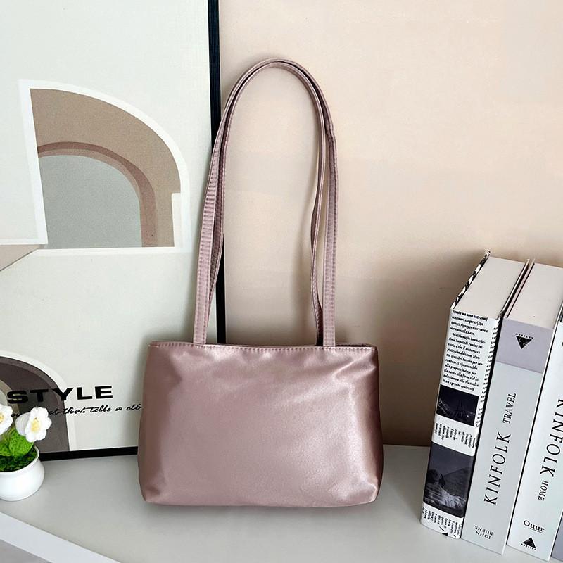 Nylon Tote Bag With Magnetic Closure And Interior Pouches For Daily Use