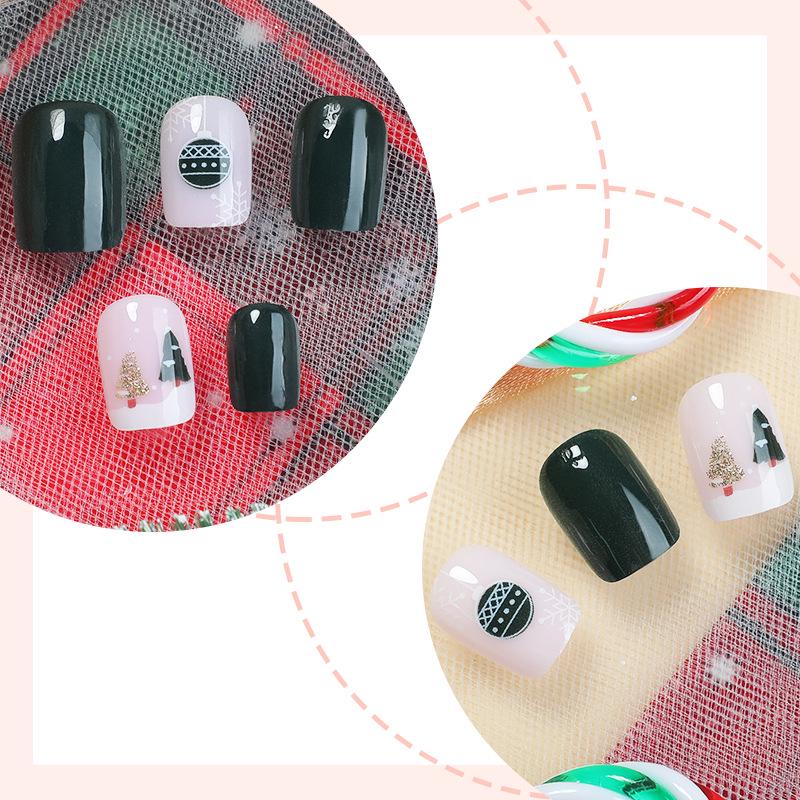 Simple Deep Green Christmas Tree Press-On Short Oval Nails