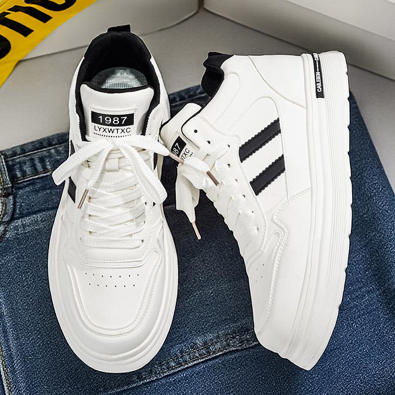 Men's flat casual shoes four seasons outdoor walking shoes breathable soft sole white shoes fashion students sports board shoes