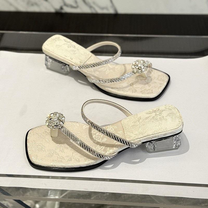 New Chinese-style Pinch Feet Thick Heel Medium Heel Slippers Women's Summer Rhinestone Cover Toe Versatile Outer Wear Cool Slippers