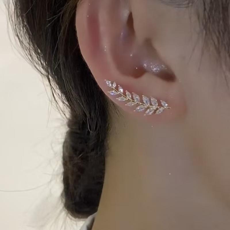 Elegant Zircon Wheat Ear Leaf Stud Earrings: Exquisite Design for Versatile, High-Grade Style