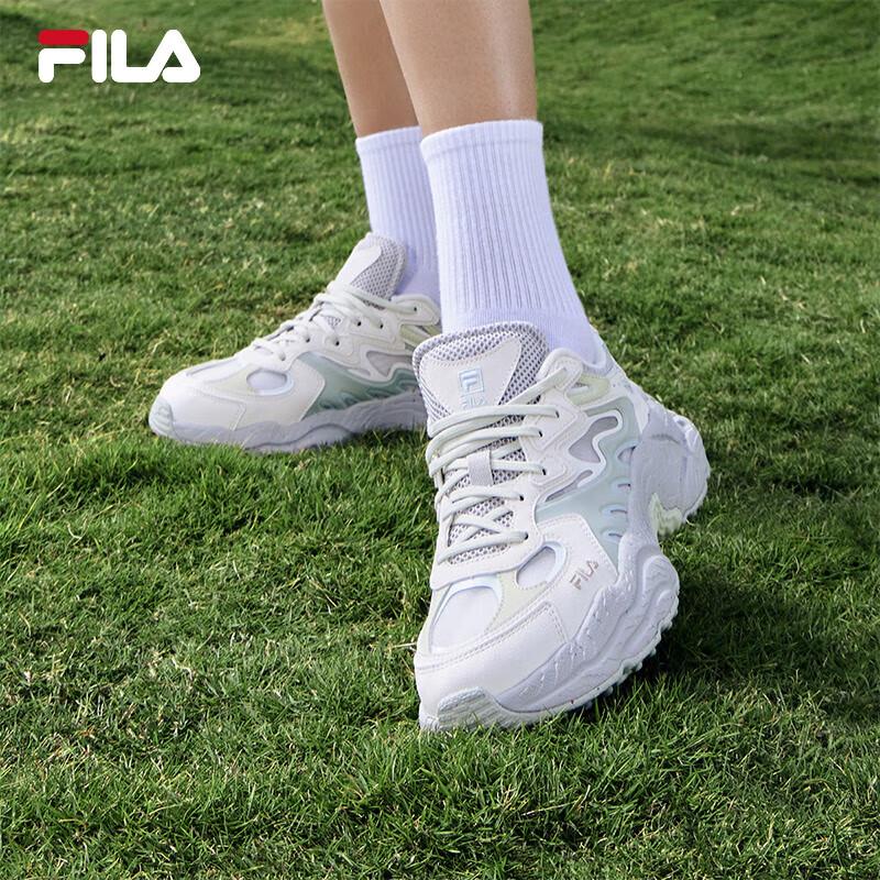 FILA Women s  Dad  Style Casual Sneakers US 7