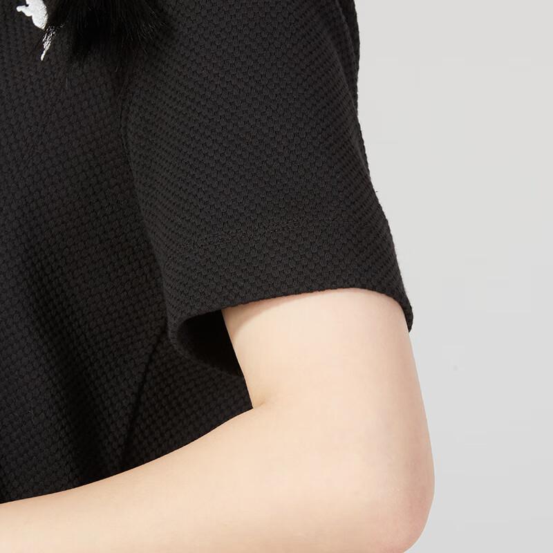 Puma Jednobarevné ležérní volné minimalistické pletené polo šaty s krátkým rukávem dámské šaty černé 676658-01