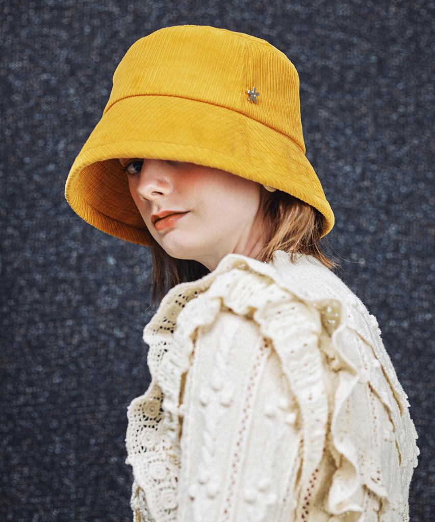 Elkebeullum Basic Corduroy Mustard Bucket Hat