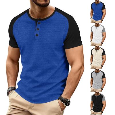 Camisa de punto informal de verano para hombre con bloques de color, hombros caídos, cuello redondo, manga corta