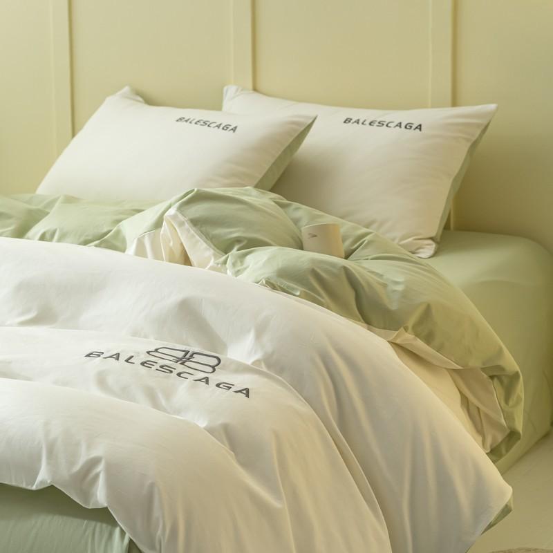 Light luxury double 120 count long-staple cotton bed four-piece set of pure cotton sheets and fitted sheets embroidered duvet cover and duvet cover