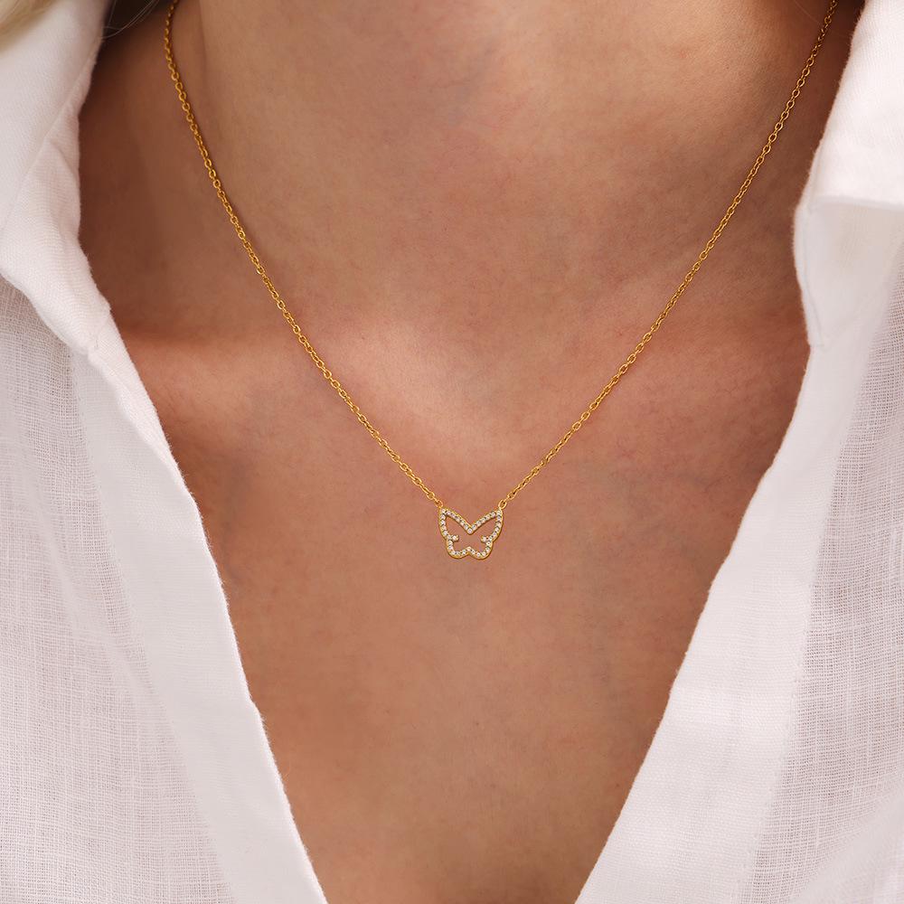 Qiong Yao Butterfly Pendant Necklace - Chic Stainless Steel Luxury for Trendsetters