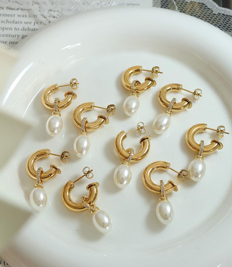 Baroque Faux Pearl C-shaped Stud Earrings - European and American Style Women's Titanium Steel Accessories