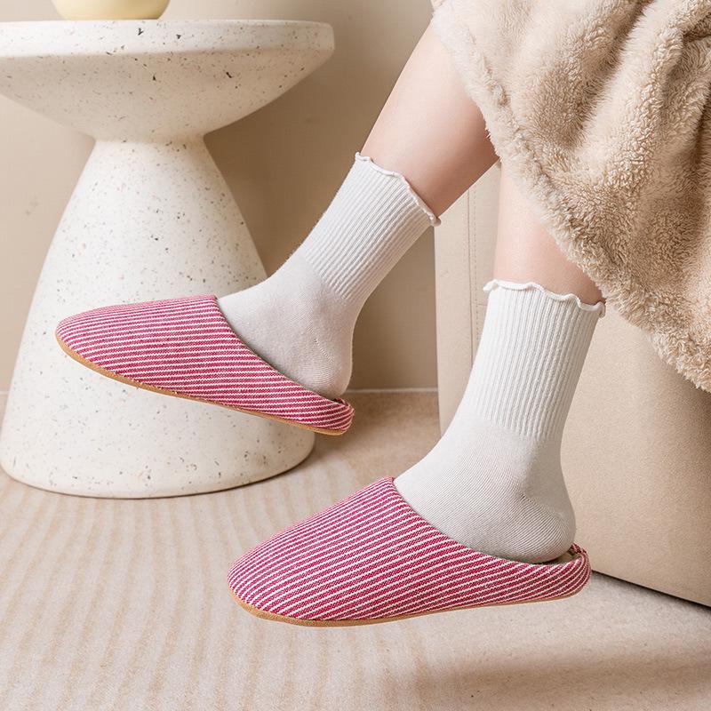Japanese-Style Non-Slip Cotton Slippers for Men & Women - Soft-Soled, Silent Indoor Footwear, Perfect for Wooden Floors, Available in Large Sizes.