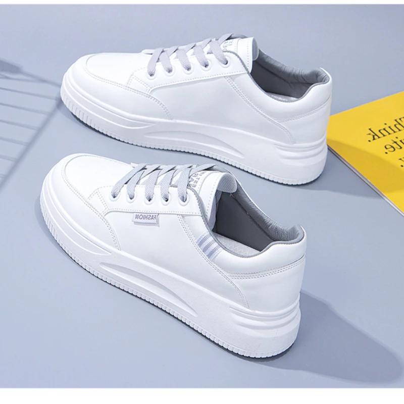 Spring Autumn New ladies Sports Shoes Versatile antislip board footwear Soft soled casual flat Comfortable fashion women's shoes