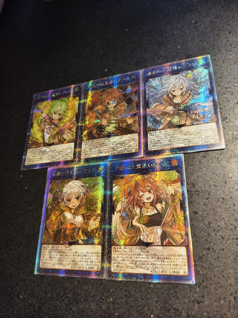 5pcs/set Diy Yu-gi-oh! Charmer Self Control Collect Signature Trading Flash Card Anime Cartoon Gift