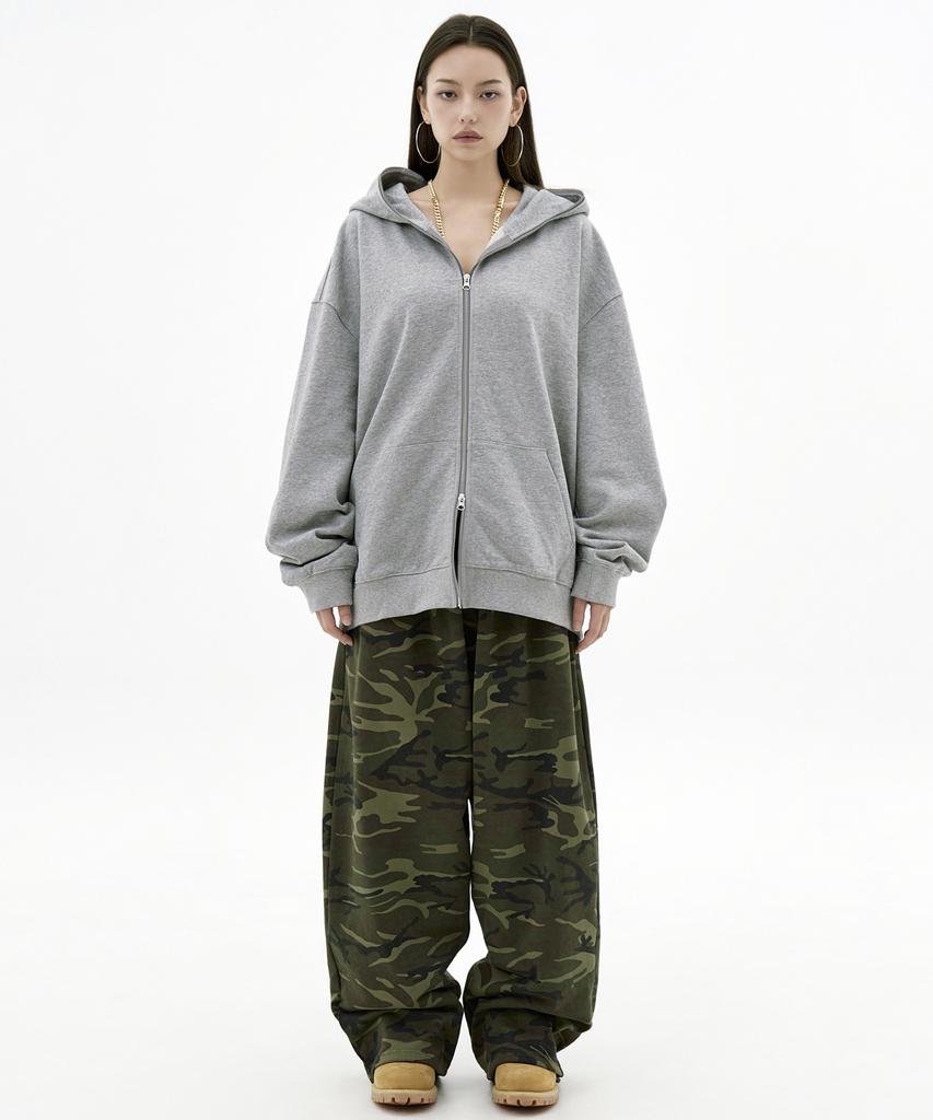 TAKEASY Giant Fit Solid Sweatpants (Camo Khaki)
