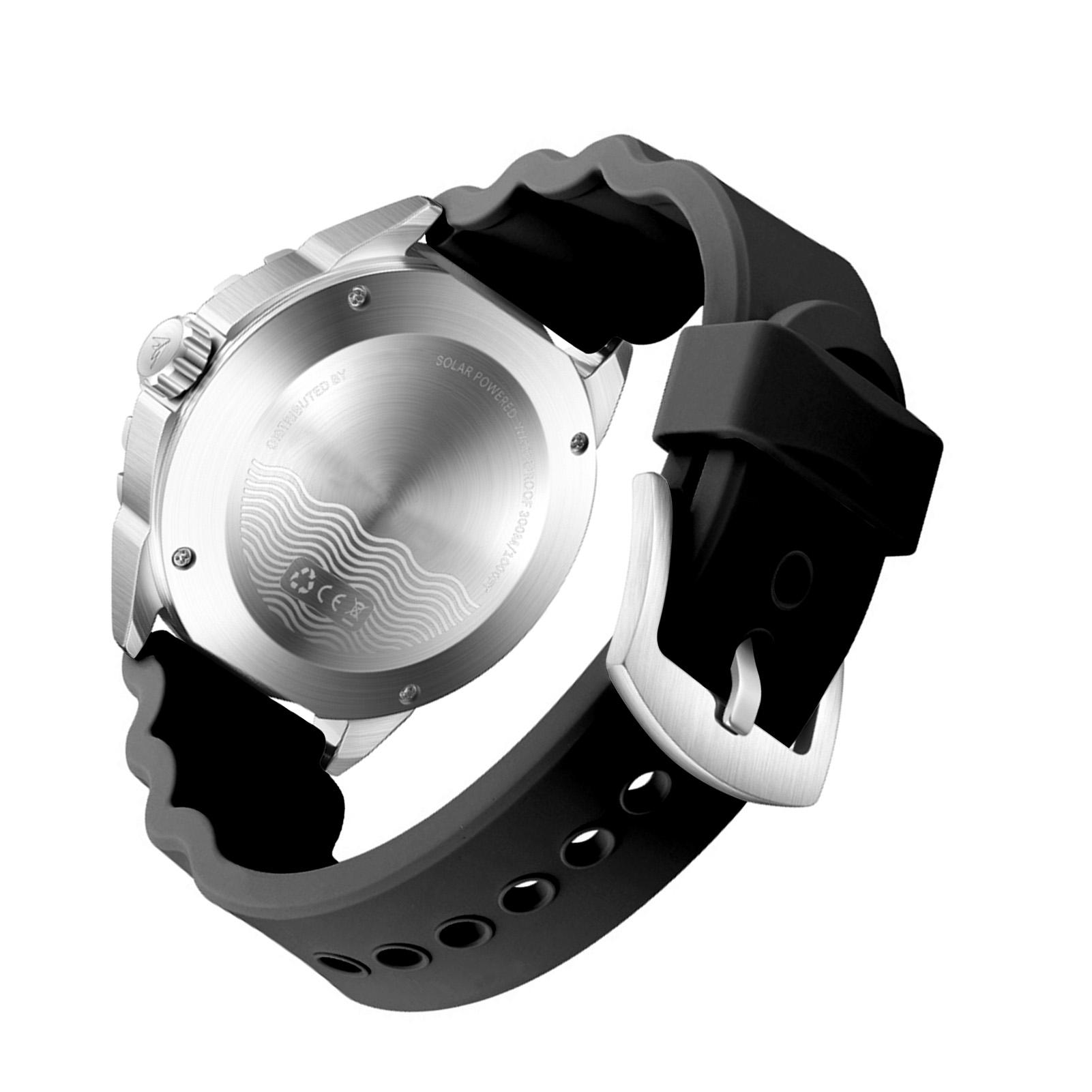 

Solar Powered Quartz Dive Watch Night Glow 300M Rainproof Silicone Strap for Men Women