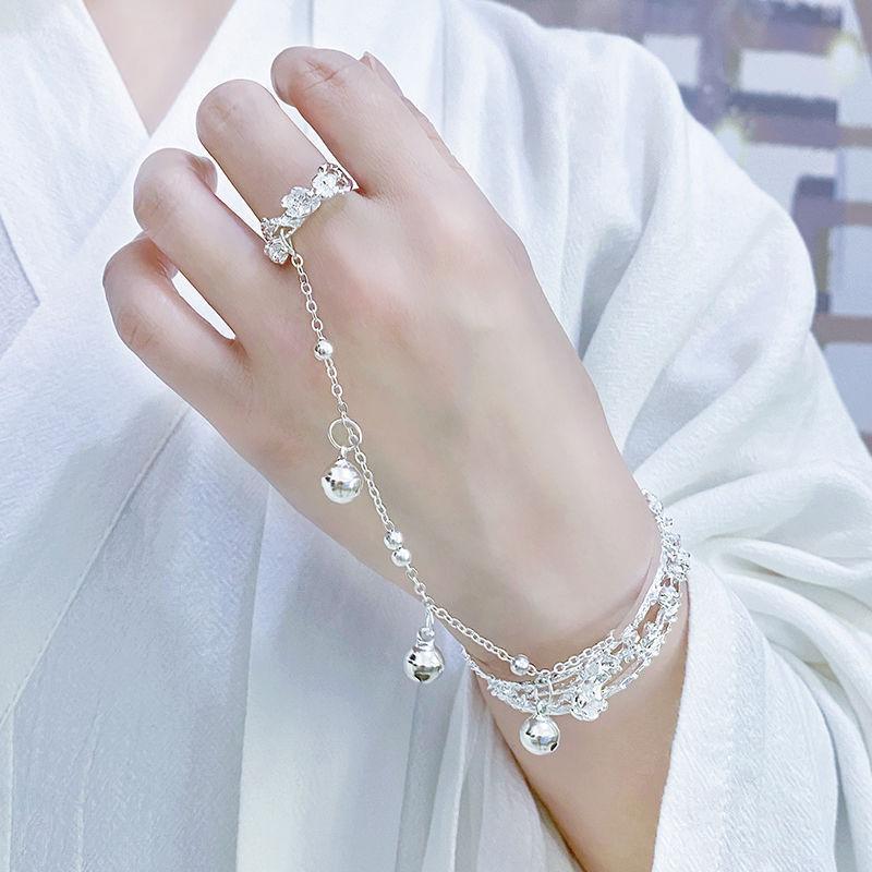 

Bracelet and ring integrated female bride antique hand back chain simple fashion retro court Hanfu hand decoration
