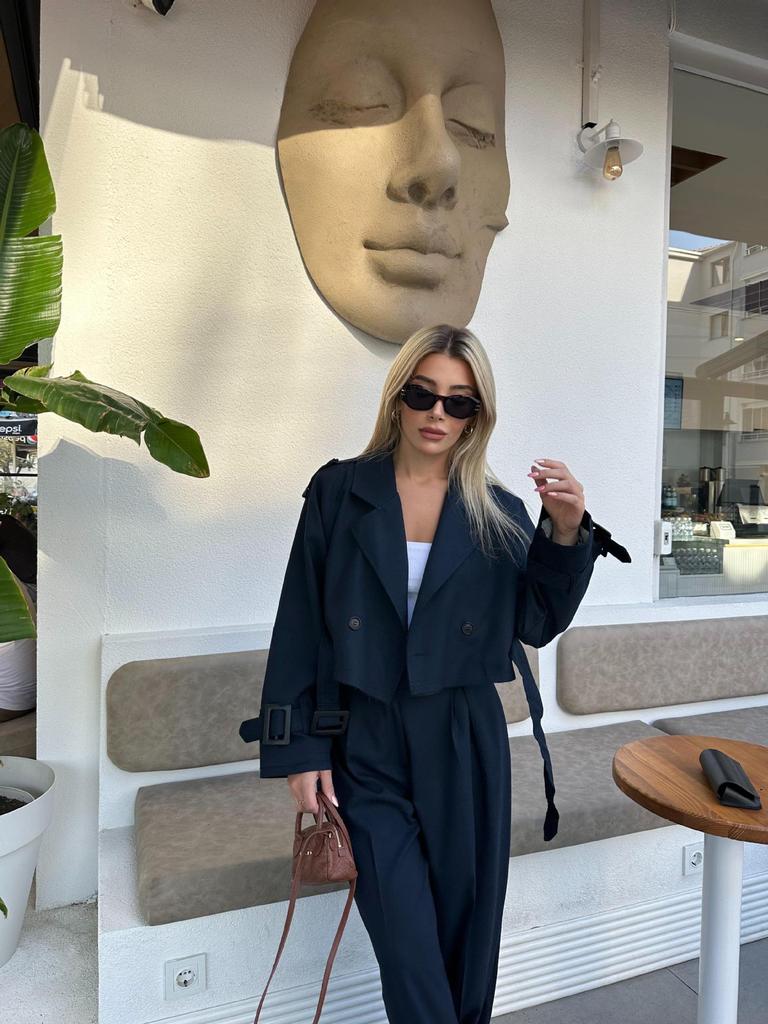 European & American Style Women's Two-Piece Suit with Belt - Casual Middle East Fashion