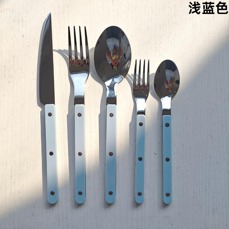Französisches Vintage milchweißes Retro-Messer, Gabel, Gabel Butterlöffel 4-teiliges Set Haushalts-Steak-Geschirr Edelstahl-Geschirr