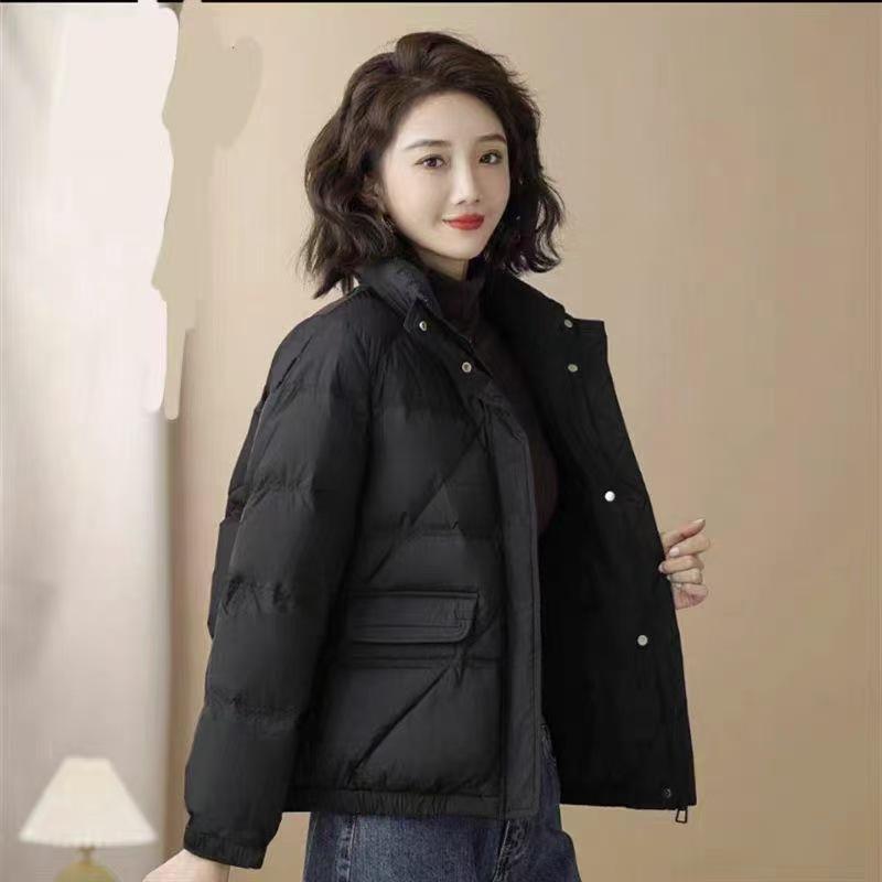 

Женская короткая ветрозащитная теплая зимняя куртка со стойкой M чёрный