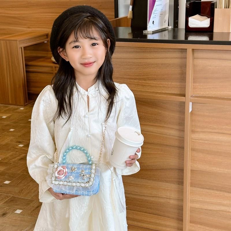 Adorable Pearl Bow Kids Crossbody Bag With Charming Floral Patterns For Daily Use
