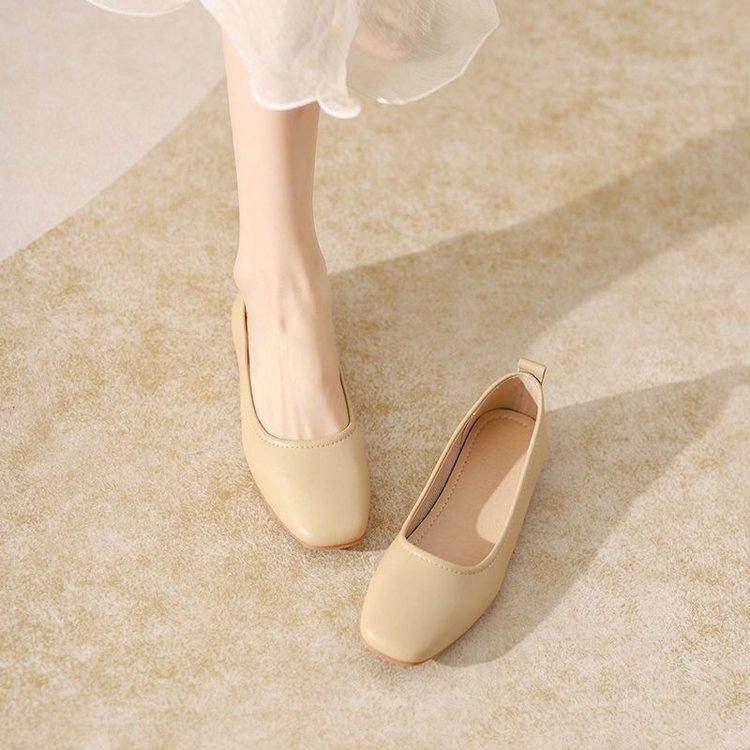 Simple square head single shoes spring new light super soft grandma shoes new Chinese shoes Doudou shoes