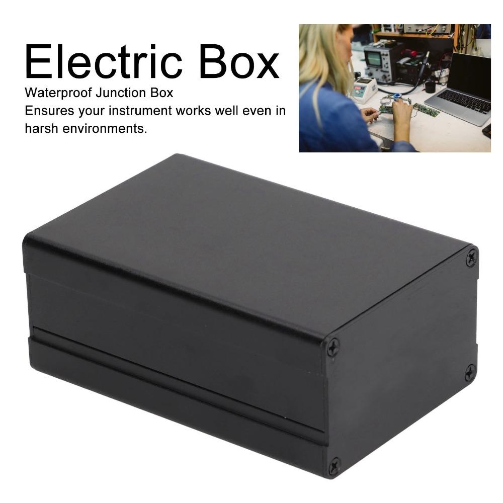46*76*110mm Aluminium Elektrogehäuse Schwarze Streifen / Glänzender Stil Aluminiumgehäuse Getrennte Bauart Anschlussdose Elektroinstallationen