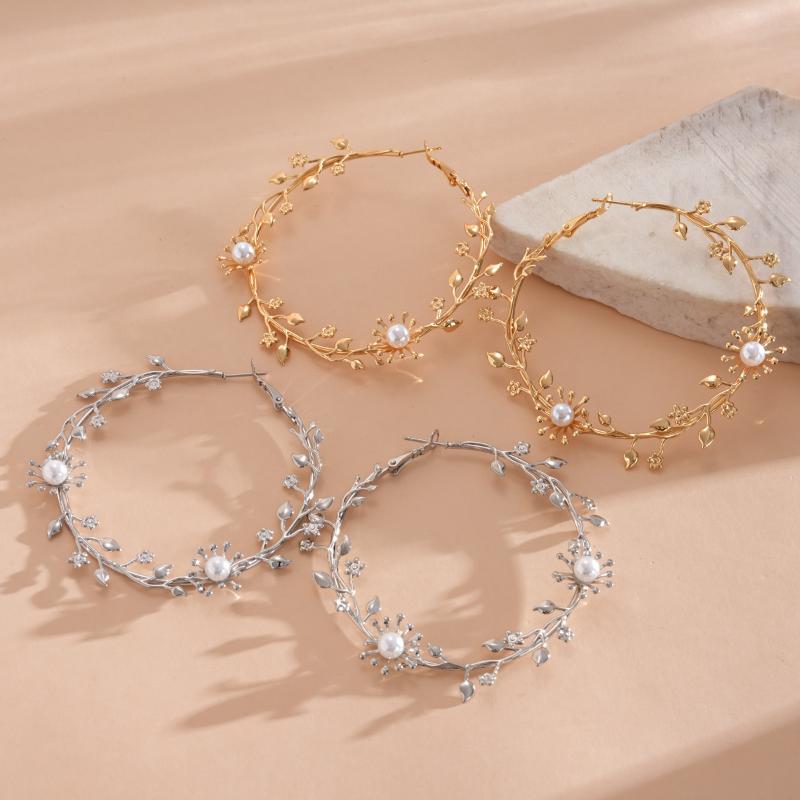 1 Pair Exaggerated Hoop Earrings For Women Leaf Flower Gold Color Big Circle Earrings Vintage Trend Women'S Jewelry Gift