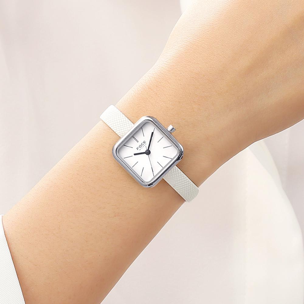Pocheleidi Women'S Mesh Band & Leather Band Wristwatch 5-Piece Set Fm2014Wh-Set
