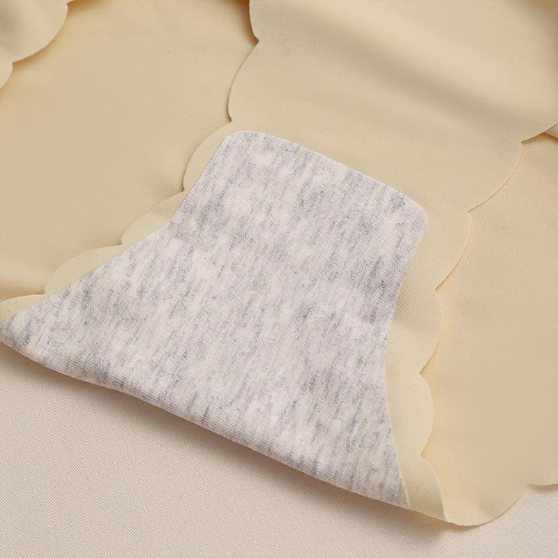 Ice Silk Seamless Low-Waist Women's Panties, Breathable with Pure Cotton Crotch, Butt Lifting, Slim Fit for Young Ladies.