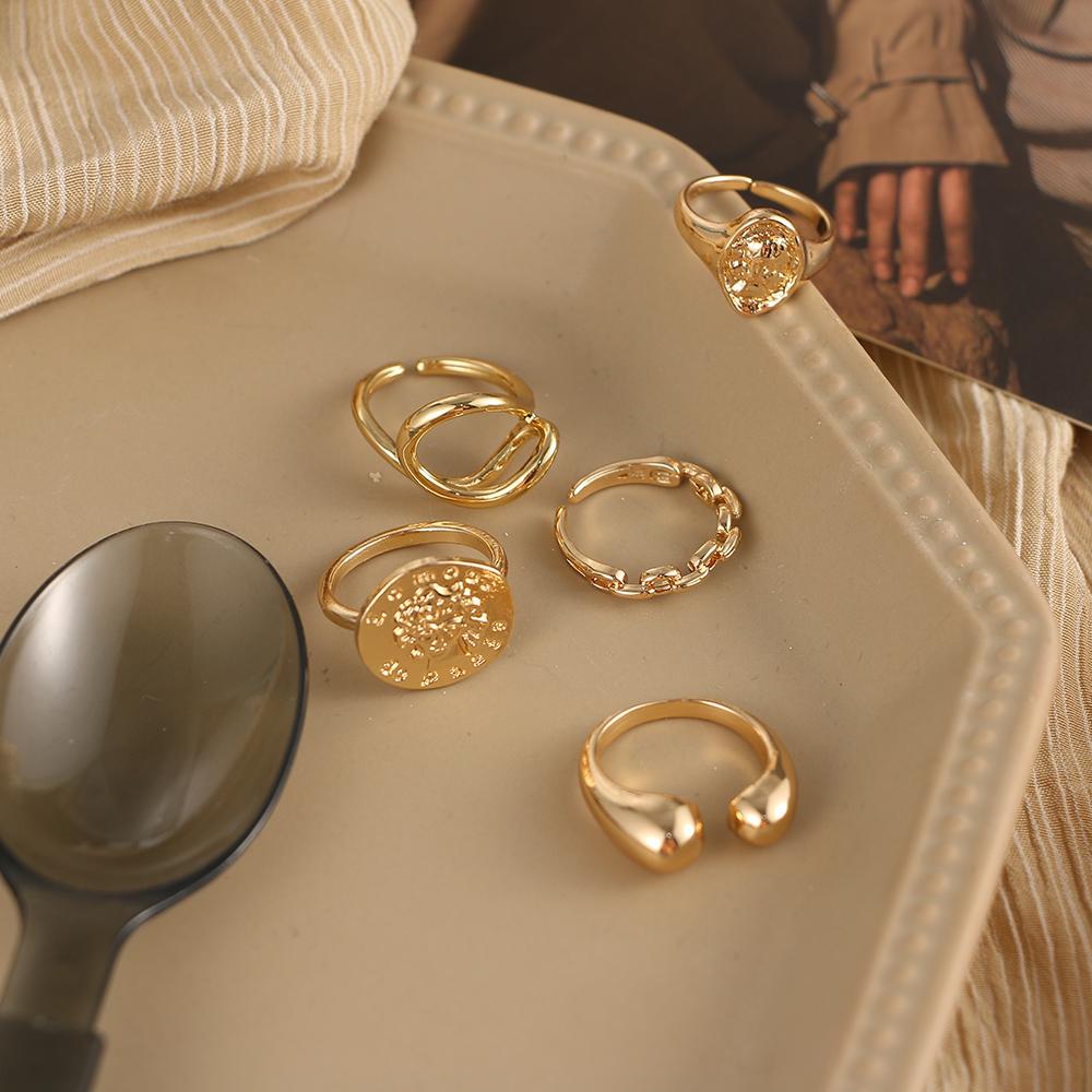 Punk Retro Beauty Head Ring Set 5-dielna sada Krížový prsteň na ústa Bambusový prsteň s vetrom Roztomilý prsteň Dámy Romantický darček