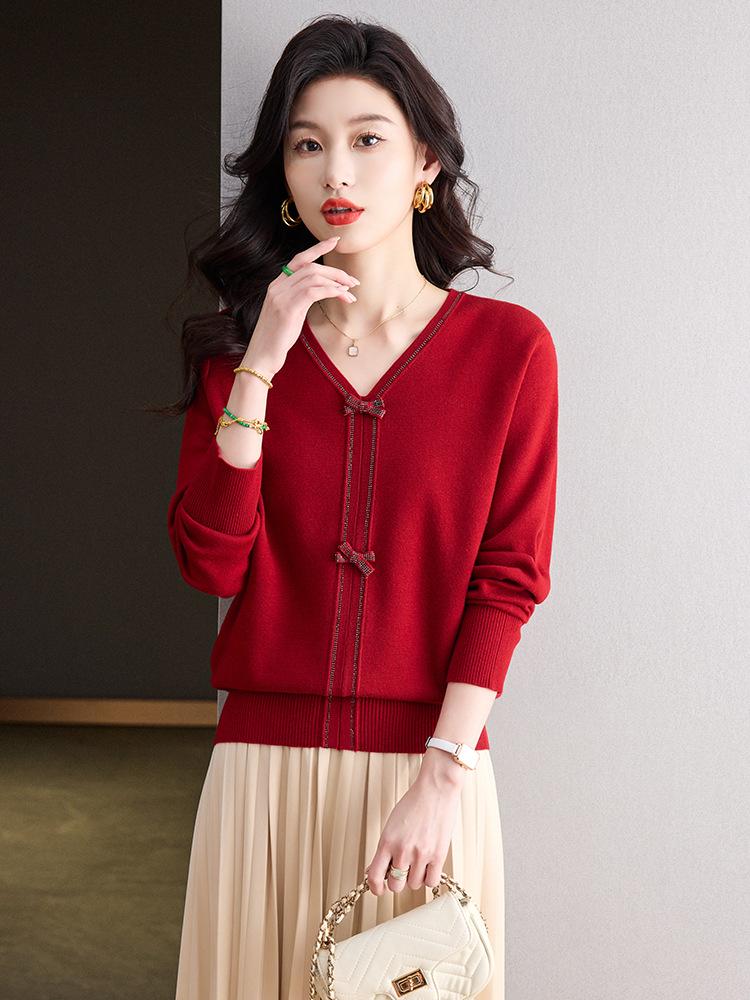 Rhinestone Bow Knit Heart V-Neck Sweater - Women's 2025 Autumn/Winter Base Layer