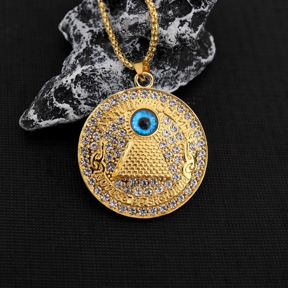 

Мужское ожерелье с подвеской «Глаз дьявола» и круглым кулоном. Все подходящие аксессуары золотой