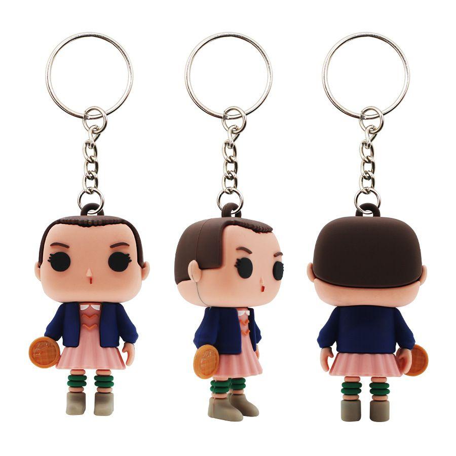 Ponořte se do světa Stranger Things s touto PVC klíčenkou!