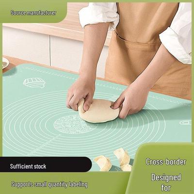 Antypoślizgowa silikonowa mata do ugniatania i wałkowania ciasta