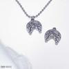Surgical steel horse hoof pendant accessory