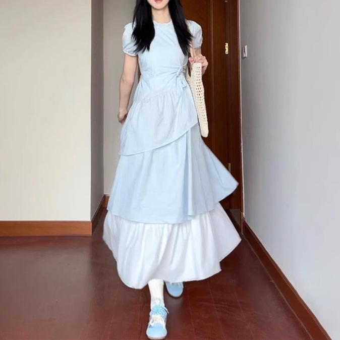 High-end Blue Short-sleeved Dress Women's Summer New Small Man Pleated and Thin Temperament Cake Dress