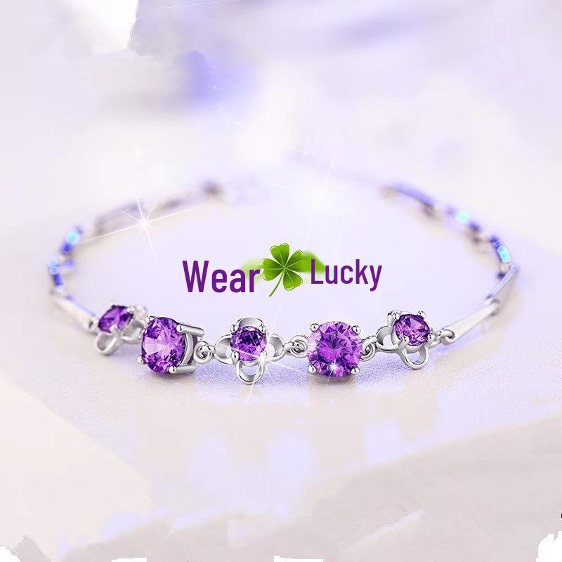 Four-Leaf Clover Handmade Lucky Bracelet for Women, Simple European and American Style, Perfect for Students and Friends