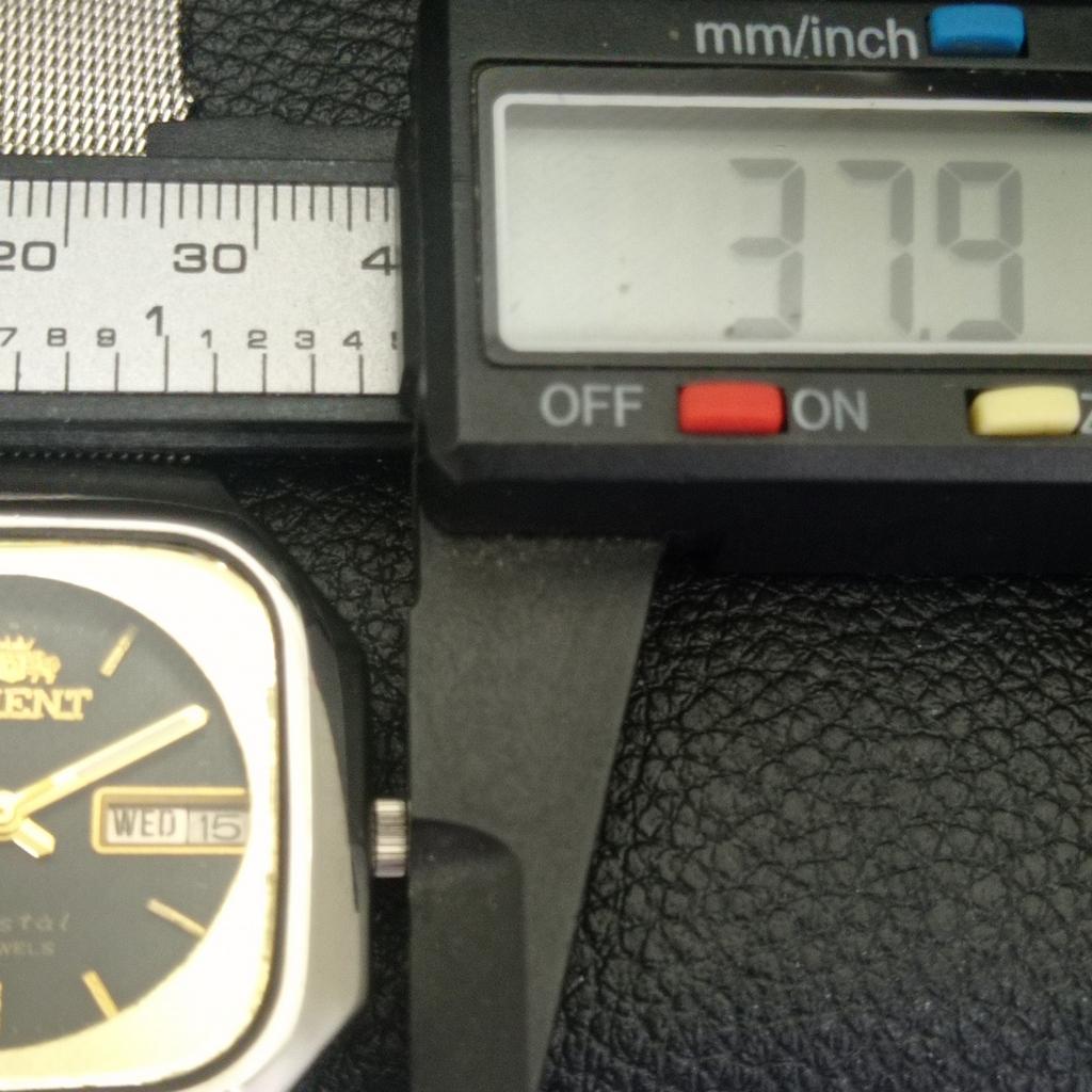 AUTOMATIC VINTAGE ORIENT CRYSTAL 46941 JAPAN MENS ORIGINAL DIAL WATCH a703474-1 R213c-a703474