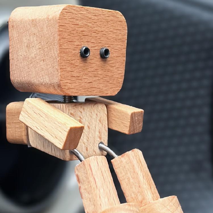 Shaking Feet Wooden Doll,Shaking Wooden Man Figurines for Car Dashboard Desktop Decorations Gift for Wife Daughter