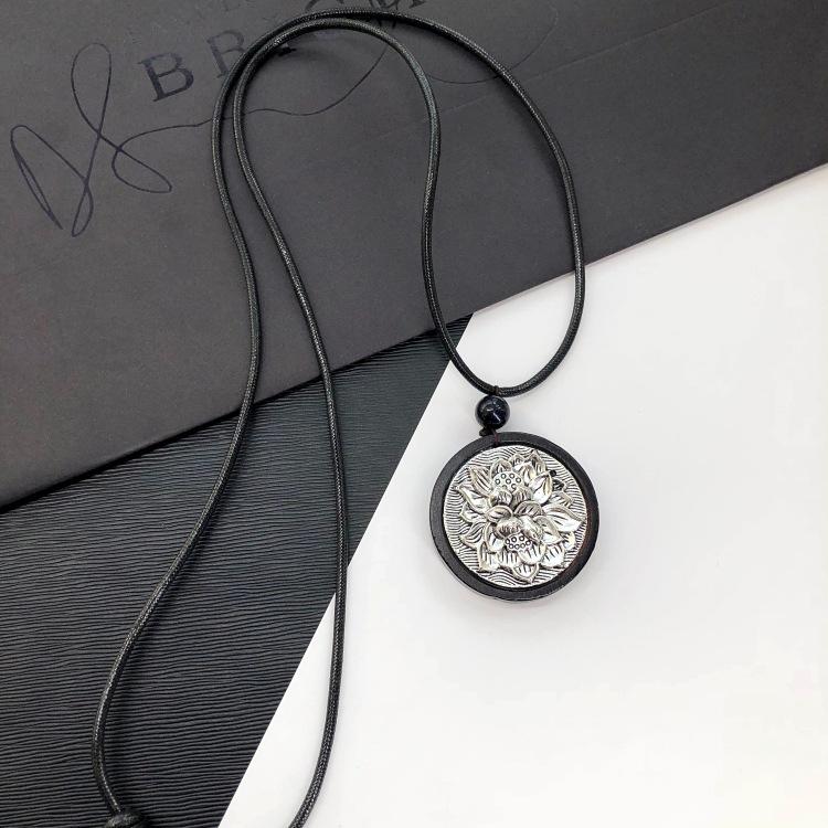 Retro Zen Ebony Long Necklace Women's Versatile Fashion Literary Clothing Accessories Sweater Chain Pendant