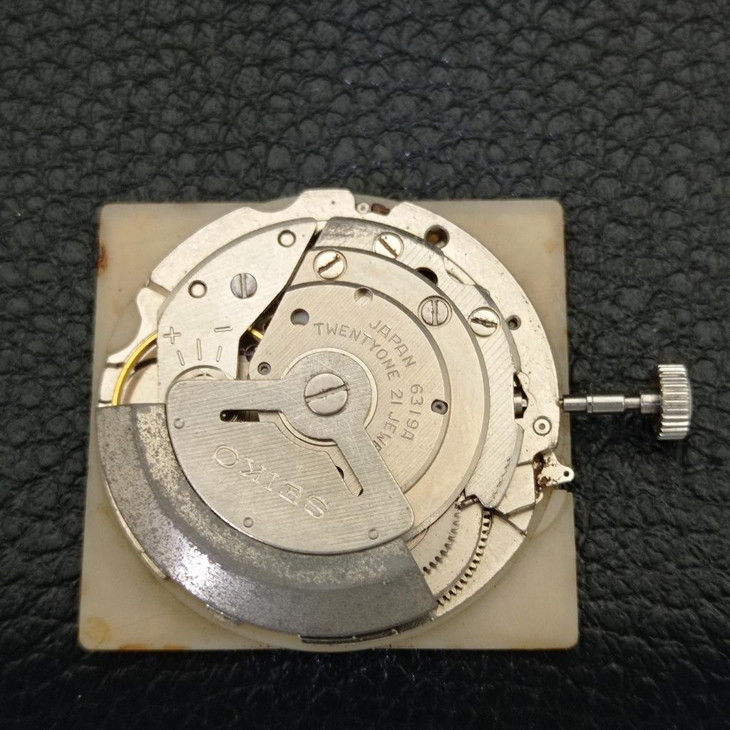 USED GENUINE VINTAGE SEIKO 5 AUTOMATIC JAPAN MENS WHITE DIAL WATCH A434284-2 R120-a434284