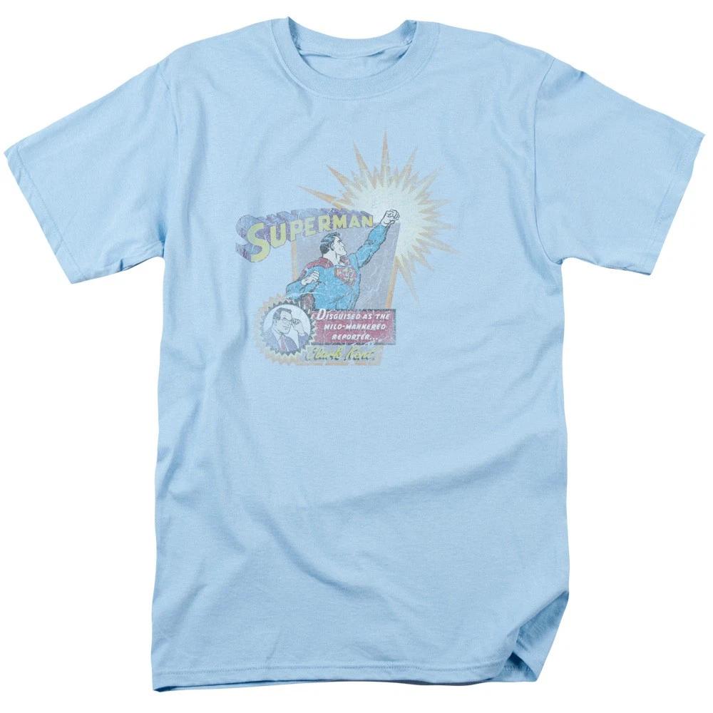 DC Comics - Superman - Ingenious Disguise -  Unisex Children s T-shirt - Blue 150
