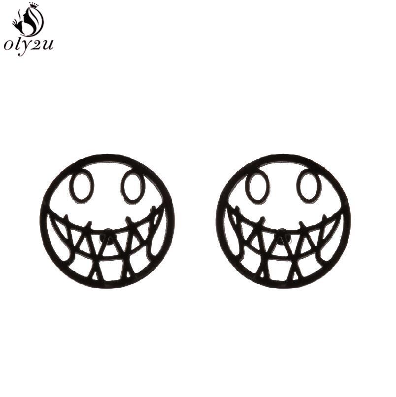 Stainless Steel Bat Stud Earrings for Women Men Punk Halloween Party Gift Goth Skull Spider Web Earings Cosplay Piercing Jewelry