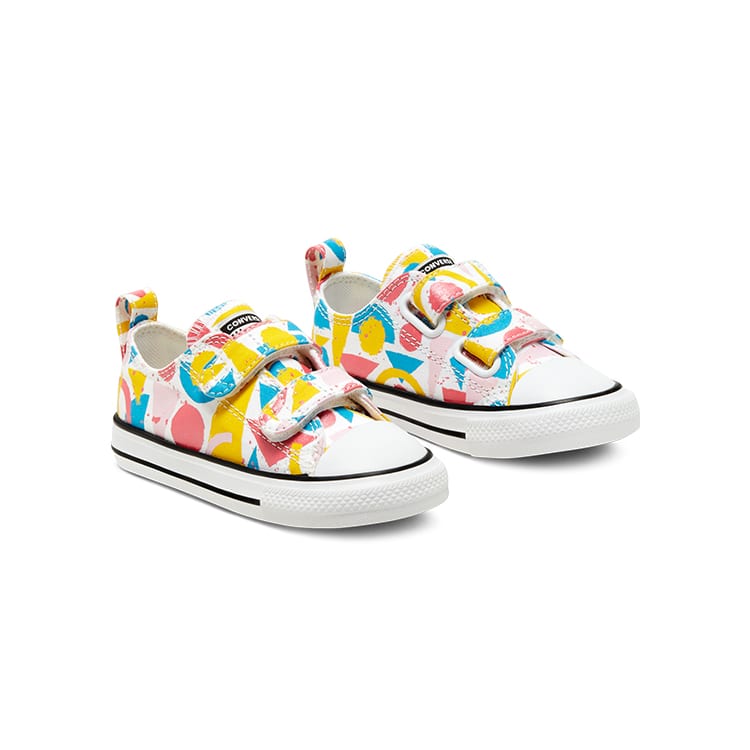 Converse Chuck Taylor All Star 2V Low top Toddler Shoes White Infant And Toddler 768450C