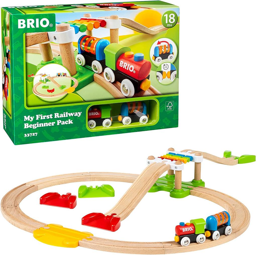 BRIO Railway My First Beginner Set [18-Piece Set] for Ages 18 Months and Up (Wooden Train Toy with Rails) 33727