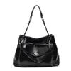 Large-capacity Bag Women's New Casual Versatile Chain Shoulder Messenger Bag Simple Class Commuter Tote Bag