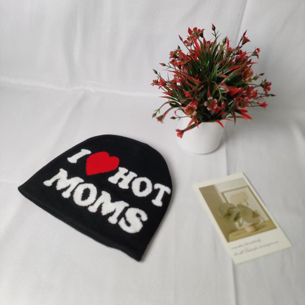 New Letter Jacquard Knitted Hat, Winter Trend Versatile Warm Wool Hat, European and American Personalized Hip-hop Hat