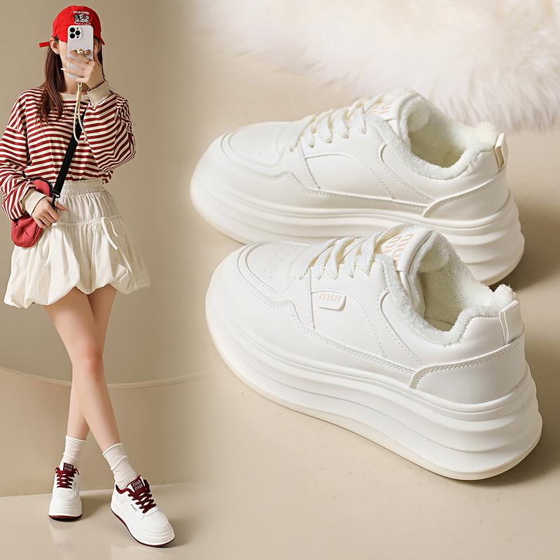 Women Casual Sports Shoes Breathable Lightweight Sneakers Anti-slip Flats Outdoor Running Walking Shoes Female Vulcanized Shoes