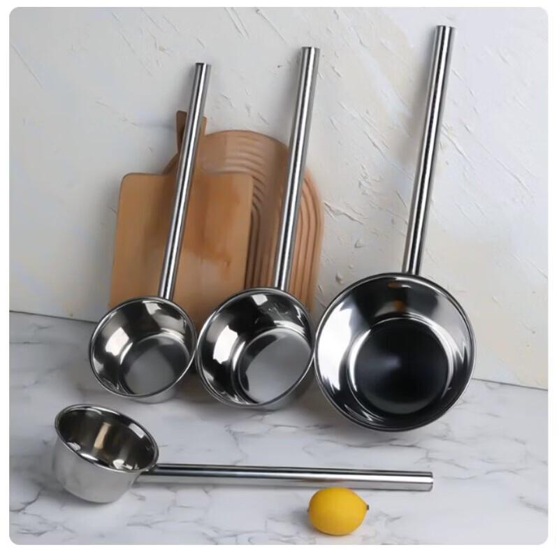 SIVIR Stainless Steel Long-Handled Ladle