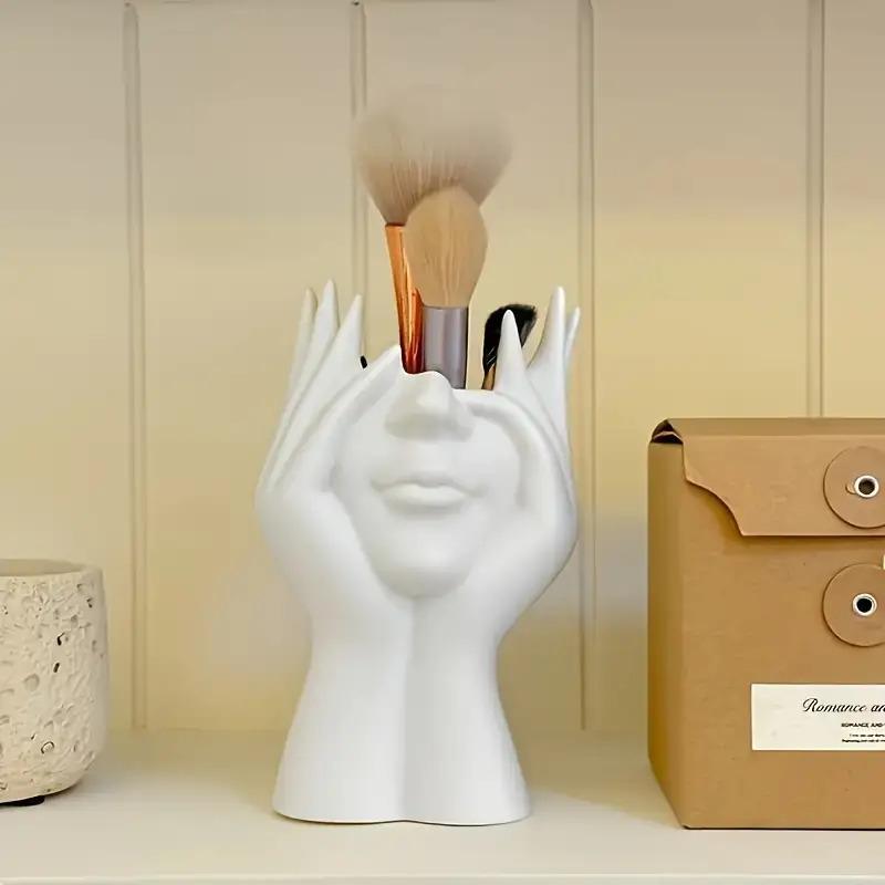 1PCS Creative Human Body Art Styling Organizer Multifunctional Makeup Brush Pen Holder Vinyl Figure Storage Desktop Office Decor