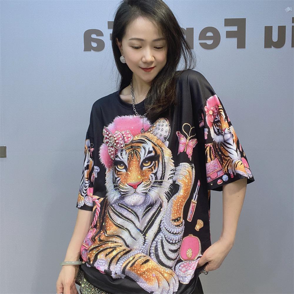 

Повседневные футболки с мультяшным тигром для женщин, летняя одежда, свободные топы с бисером из горячих бриллиантов, футболка с коротким рукавом, женская one size